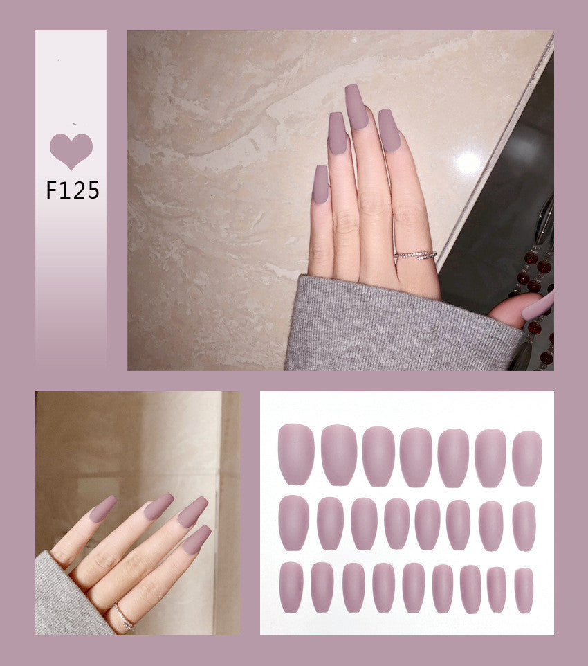 Matte Ballet Nails – Zarte Press-On Nägel im Ballett-Stil